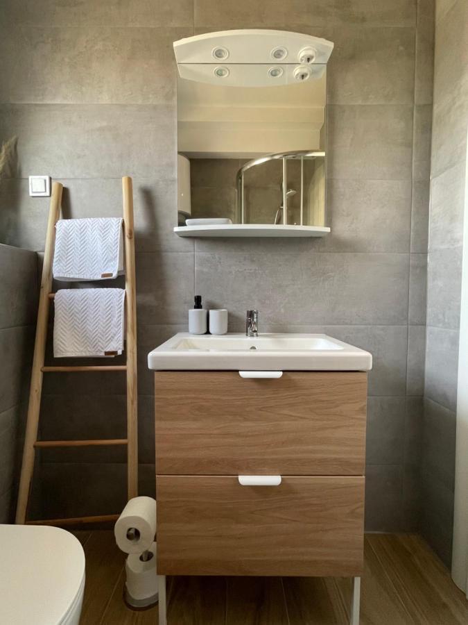 Lux Apartments וודיצה מראה חיצוני תמונה