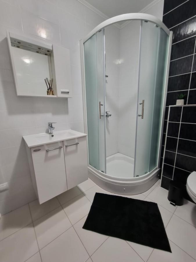 Lux Apartments וודיצה מראה חיצוני תמונה